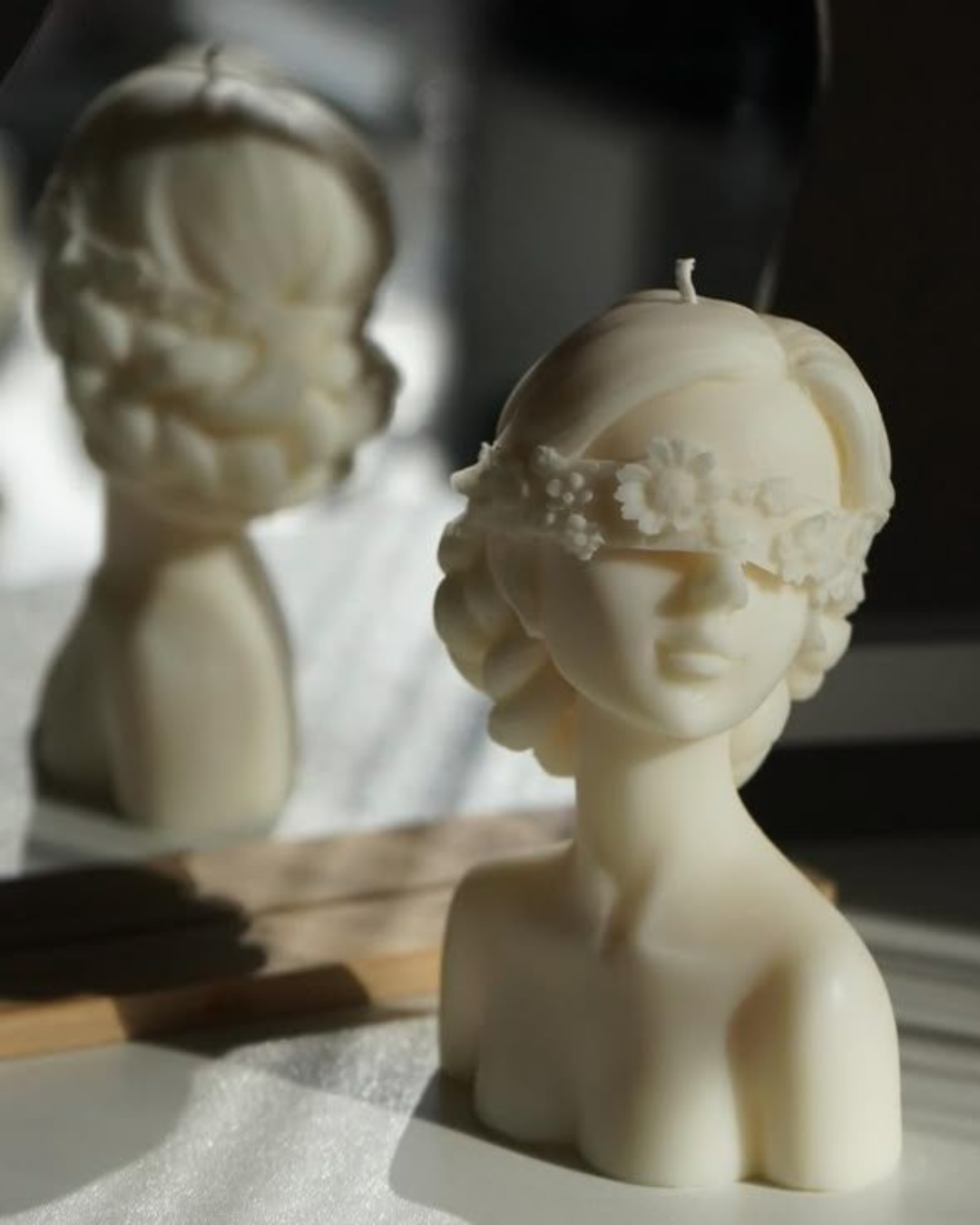 Lady Sculpture Candle